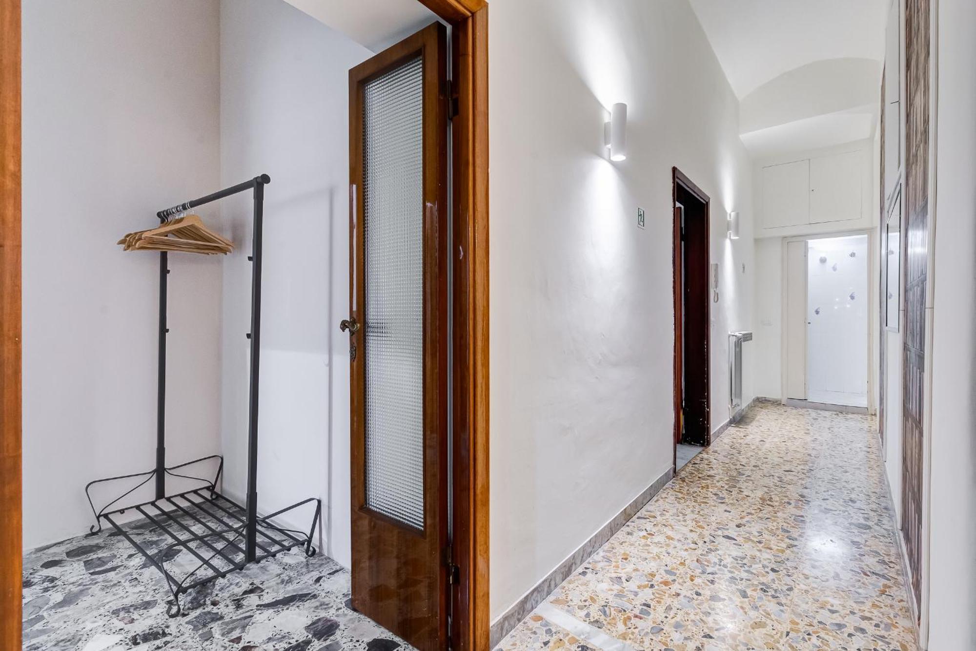 Vivilo Collection - San Vito View Apartment - 3 Bdr 2 Baths Roma Exterior foto